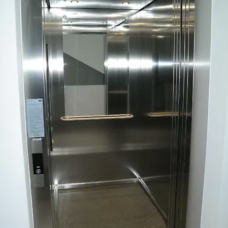 Apartmán With Free Parking Ráb